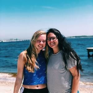 Meet your Posher, Alecia